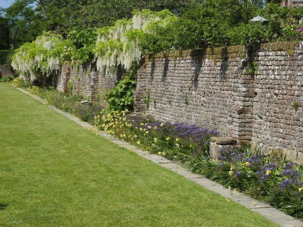 Rock Wall Installation in Chesterfield