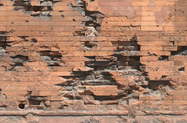 Damaged Brick Repair in Chesterfield