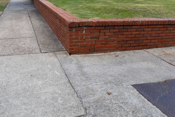 Brick Retaining Wall Repair in Chesterfield